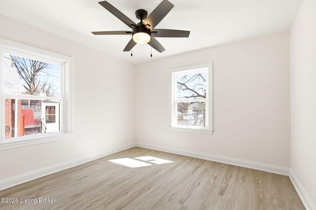 5713 Southern Pkwy, Louisville, KY 40214