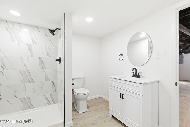 5713 Southern Pkwy, Louisville, KY 40214