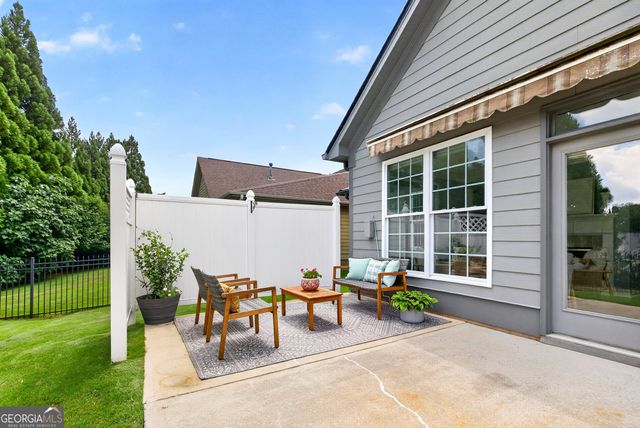 555 Grand Teton Circle, Fayetteville, GA 30215