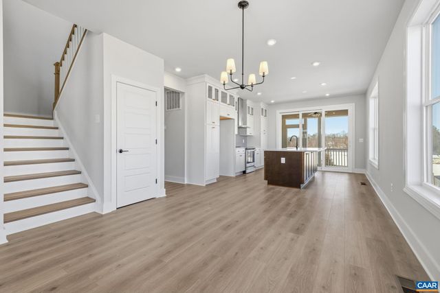 21D WARDELL CREST, Charlottesville, VA 22902