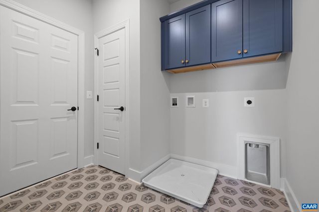 21D WARDELL CREST, Charlottesville, VA 22902