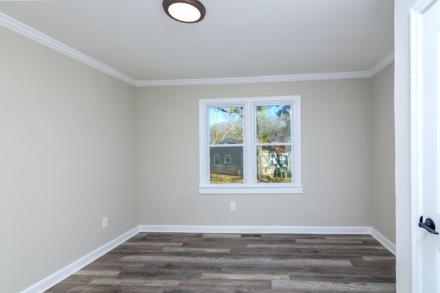 49 Tuskegee Avenue, Greenville, SC 29607