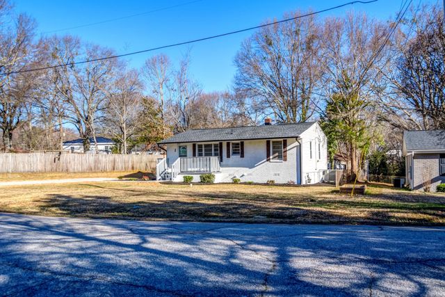 49 Tuskegee Avenue, Greenville, SC 29607