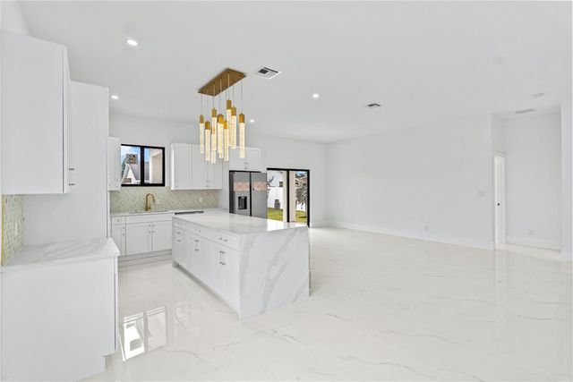 4330 SW 24th Street, West Park, FL 33023