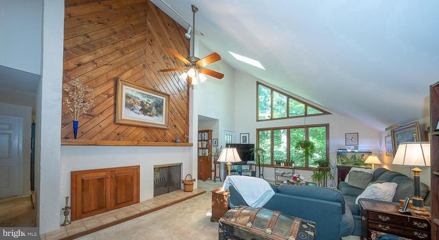 2101 QUAIL RIDGE DR, Paoli, PA 19301