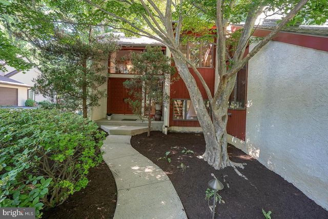 2101 QUAIL RIDGE DR, Paoli, PA 19301