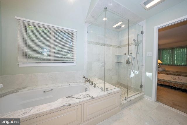2101 QUAIL RIDGE DR, Paoli, PA 19301