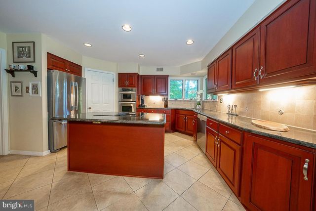 2101 QUAIL RIDGE DR, Paoli, PA 19301