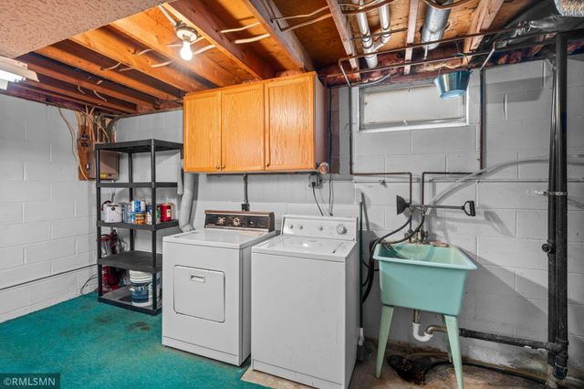 5209 77th Avenue N, Brooklyn Park, MN 55443