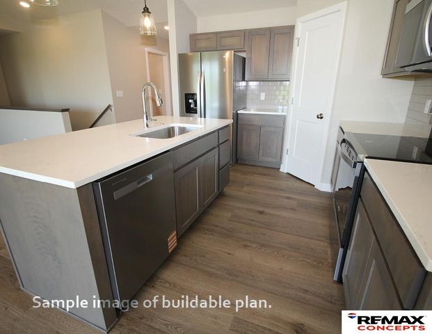6920 N 8th Street, Lincoln, NE 68521