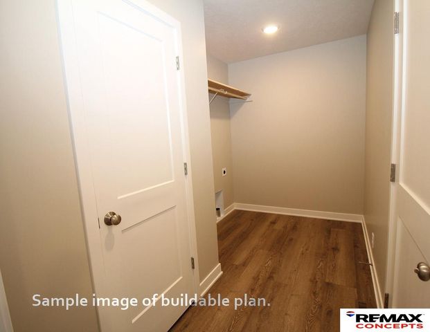6920 N 8th Street, Lincoln, NE 68521
