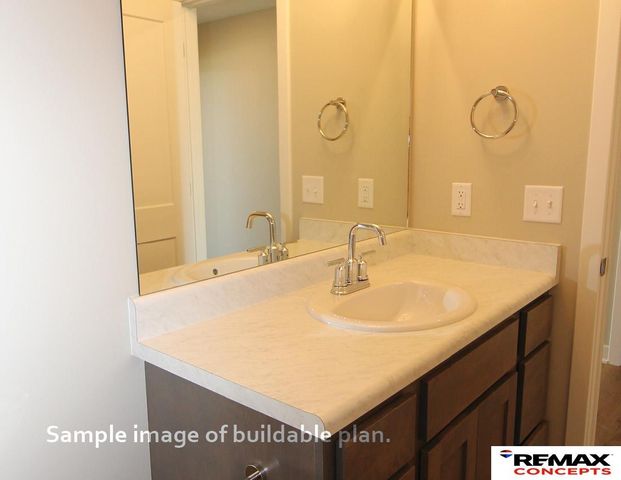 6920 N 8th Street, Lincoln, NE 68521