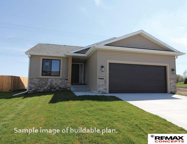 6920 N 8th Street, Lincoln, NE 68521