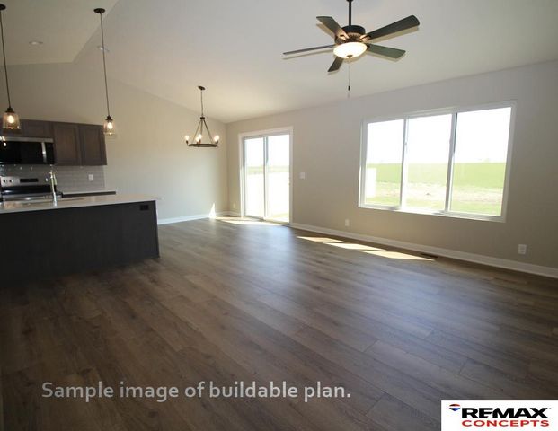 6920 N 8th Street, Lincoln, NE 68521
