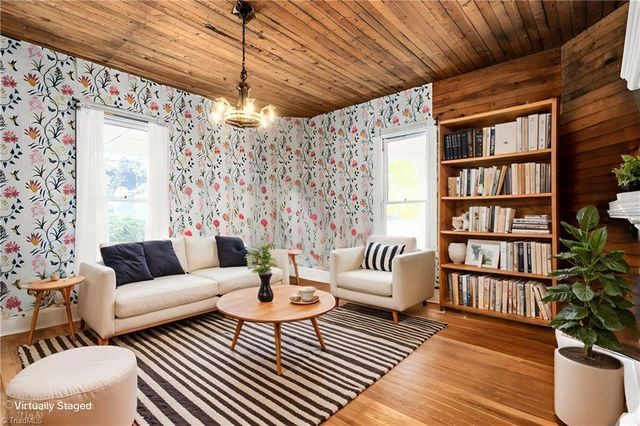 200 Albright Avenue, Graham, NC 27253