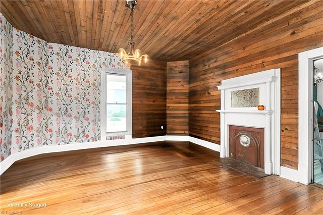 200 Albright Avenue, Graham, NC 27253