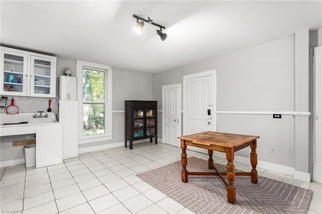 200 Albright Avenue, Graham, NC 27253