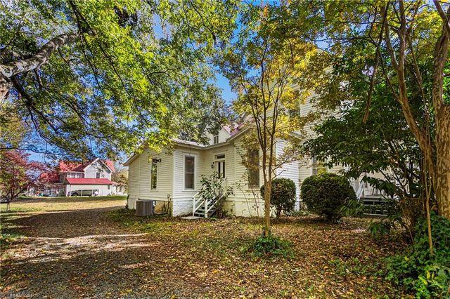 200 Albright Avenue, Graham, NC 27253