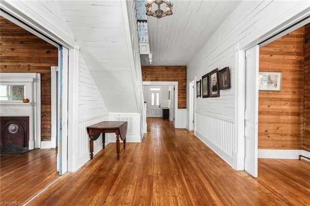 200 Albright Avenue, Graham, NC 27253