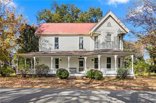 200 Albright Avenue, Graham, NC 27253