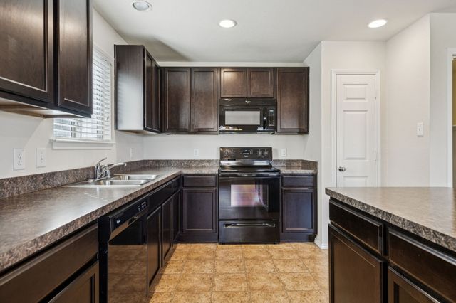 1613 Megan Creek Drive, Little Elm, TX 75068