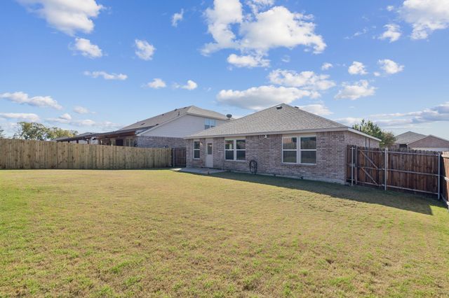 1613 Megan Creek Drive, Little Elm, TX 75068