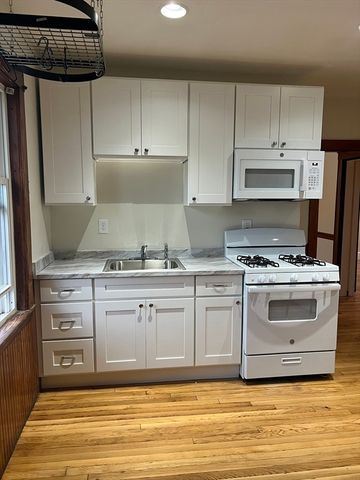 91 Landseer St 2, Boston, MA 02132