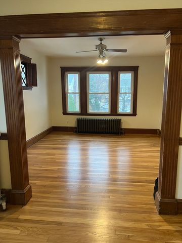 91 Landseer St 2, Boston, MA 02132