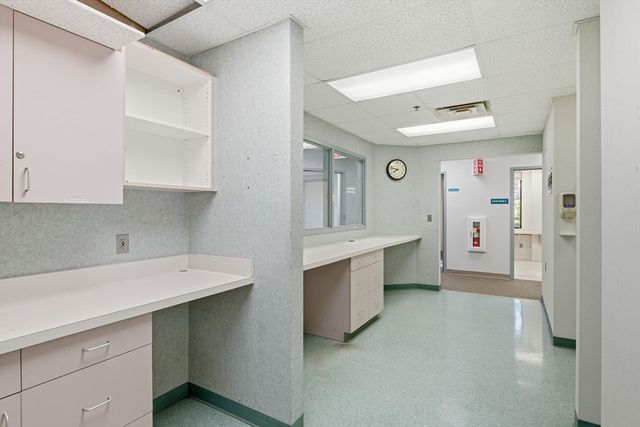 294 N Main St, East Longmeadow, MA 01028