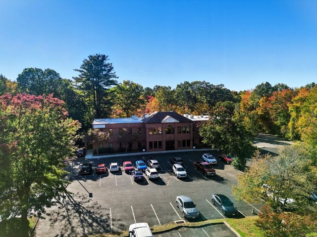294 N Main St, East Longmeadow, MA 01028