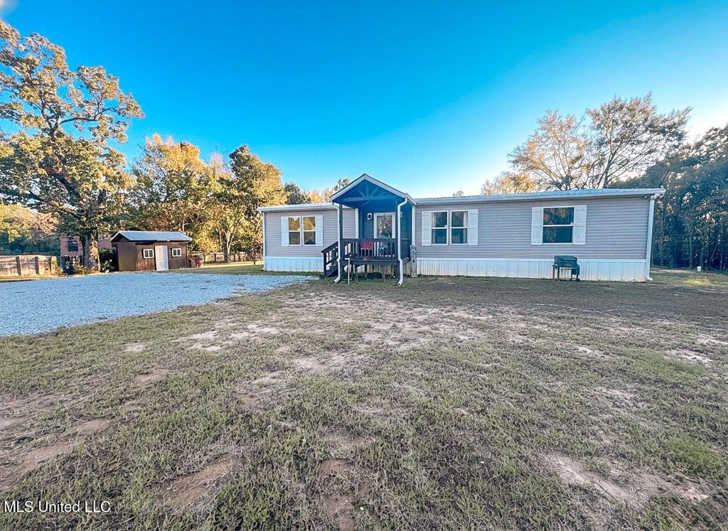 1459 French Road, Byhalia, MS 38611 — exterior
