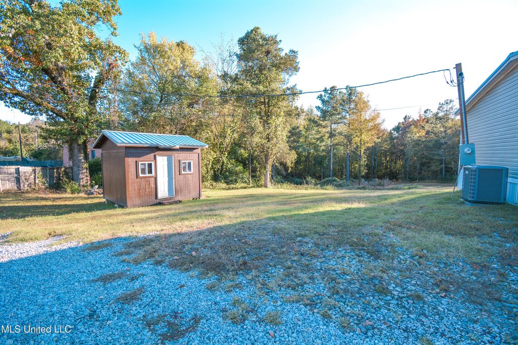 1459 French Road, Byhalia, MS 38611 — photo 4