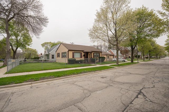 4222 Hope AVENUE, Milwaukee, WI 53216