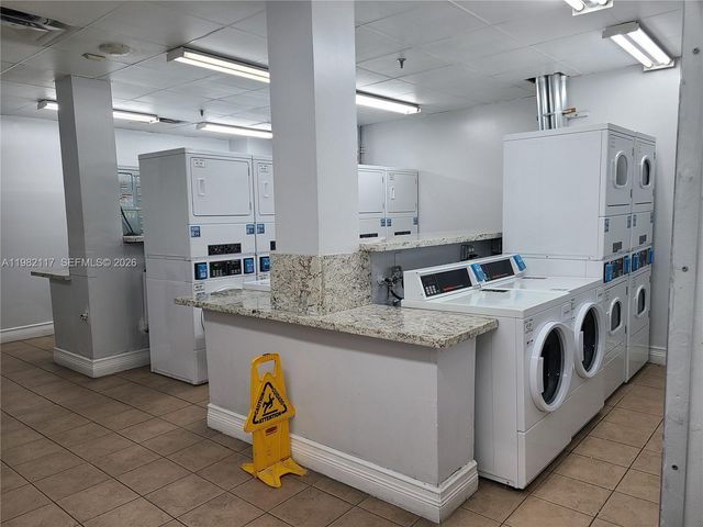 850 N Miami Ave W-605, Miami, FL 33136