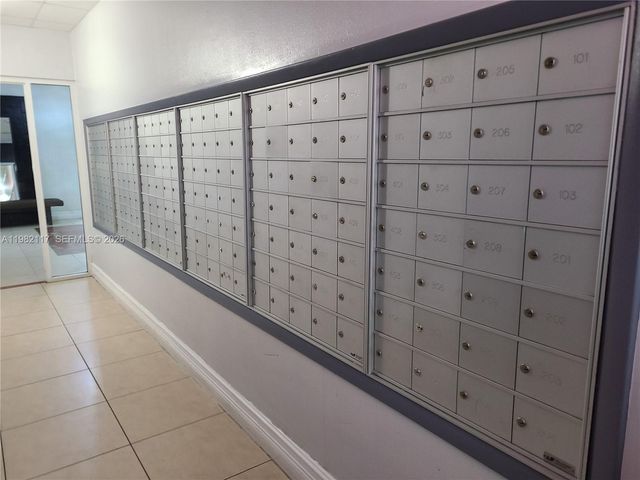 850 N Miami Ave W-605, Miami, FL 33136