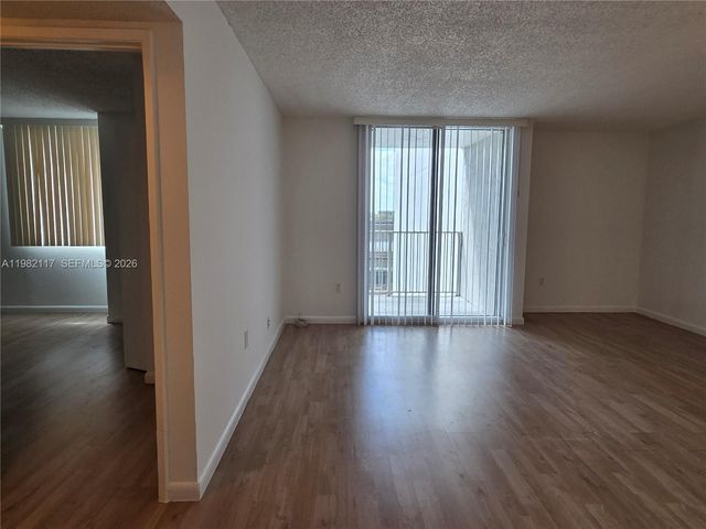 850 N Miami Ave W-605, Miami, FL 33136