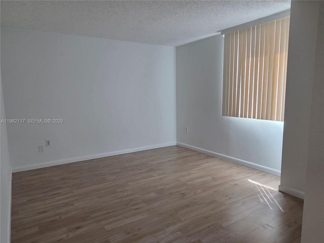 850 N Miami Ave W-605, Miami, FL 33136