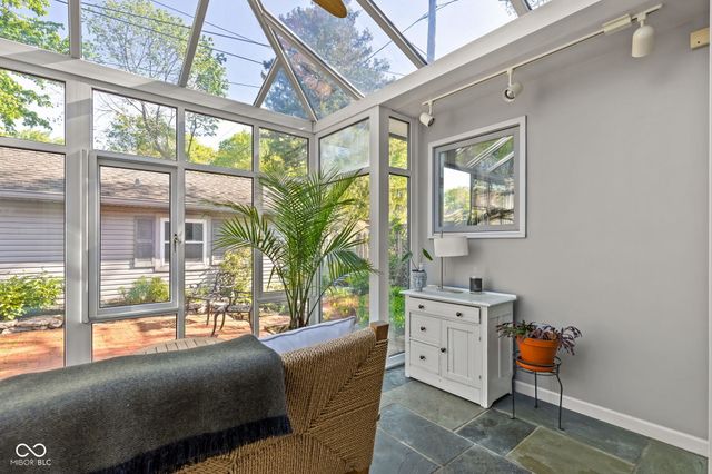 618 E 48th Street, Indianapolis, IN 46205