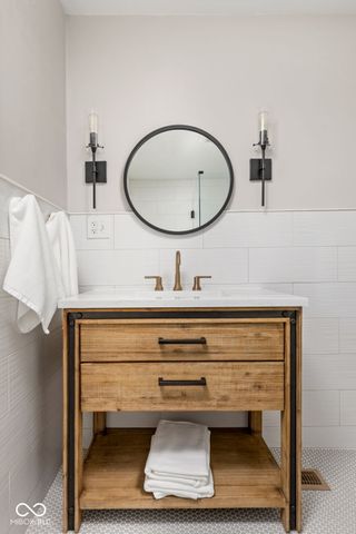 618 E 48th Street, Indianapolis, IN 46205