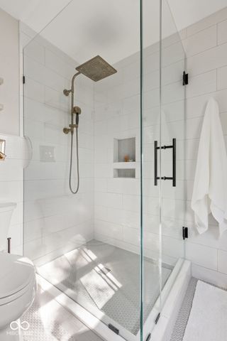 618 E 48th Street, Indianapolis, IN 46205