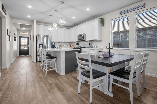 3039 Daw Boardwalk Drive, La Porte, TX 77571