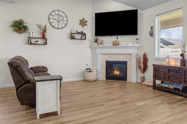 3039 Daw Boardwalk Drive, La Porte, TX 77571