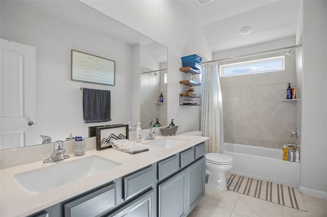 3039 Daw Boardwalk Drive, La Porte, TX 77571