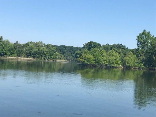 894 Riverbend Drive, Dayton, TN 37321