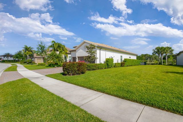 532 Sonoma Isles Circle, Jupiter, FL 33478