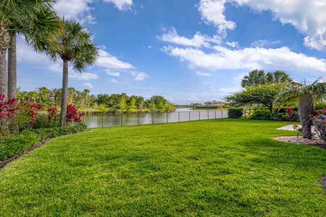 532 Sonoma Isles Circle, Jupiter, FL 33478