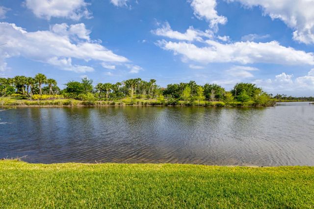 532 Sonoma Isles Circle, Jupiter, FL 33478