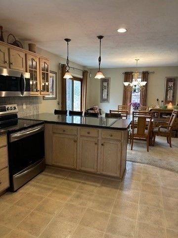 54 Frazier Way, Barnstable, MA 02648