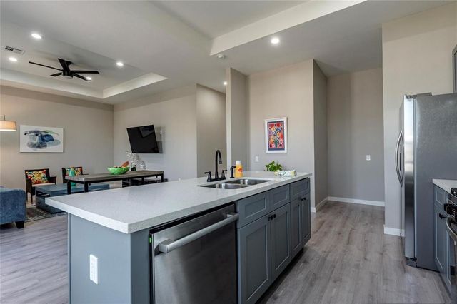 2113 Knollwood Street, Kemah, TX 77565