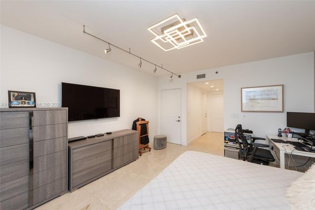 799 Crandon Blvd 605, Key Biscayne, FL 33149